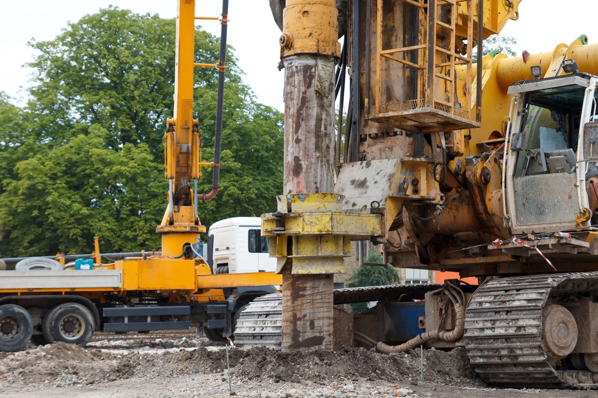 Wahlfield Drilling rig drilling a new well on site in West Michigan